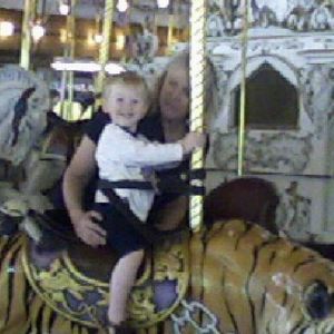 Meet your Posher, Debbie